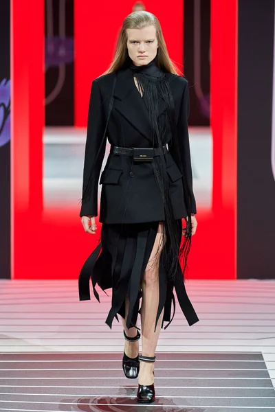 Look 6